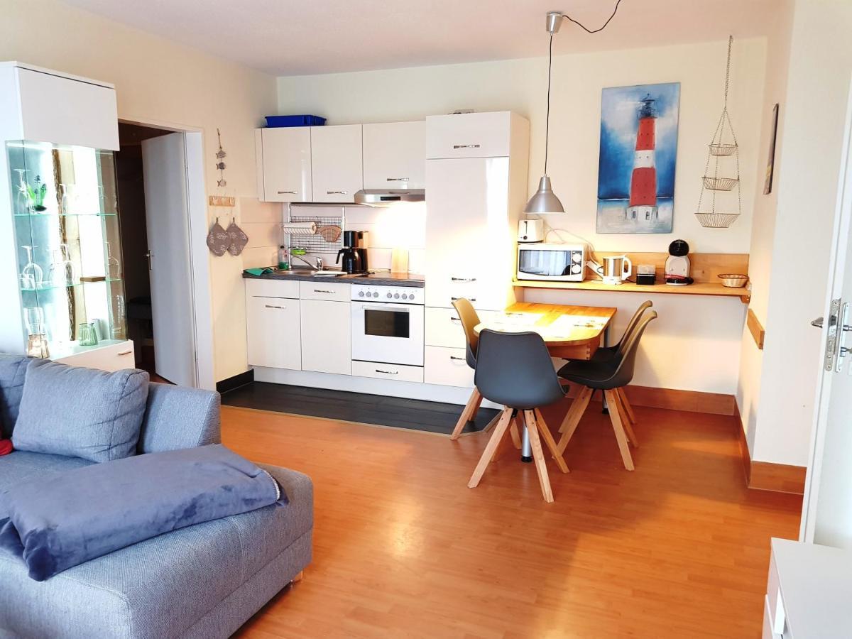 Ferienwohnung 5 Im Strandhaus Lobbe Buitenkant foto
